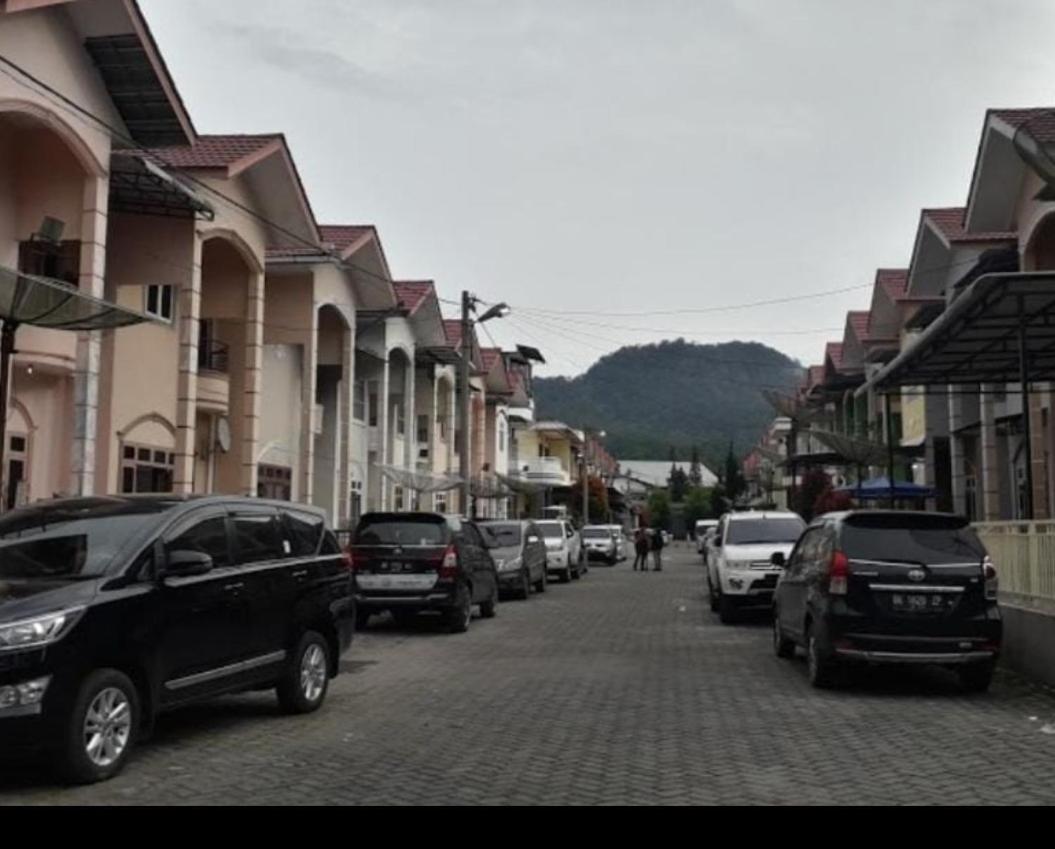 Villa Gunung Mas Berastagi Bagian luar foto